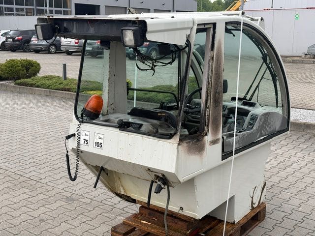 CLAAS Ładowarka teleskopowa używana kabina