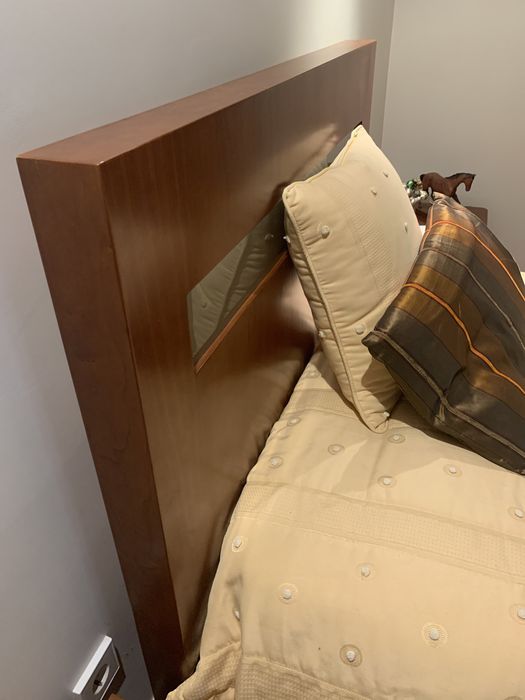 Cama de solteiro madeira maciça e colchao de molas