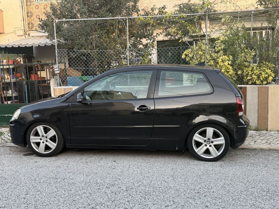 Polo 2005 gasolina 320milKM