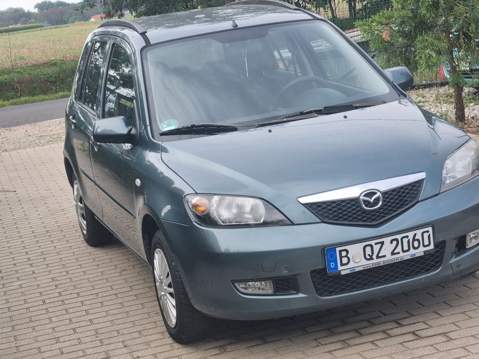 Ładna mazda 2 maly przebieg 153 tys bez rdzy