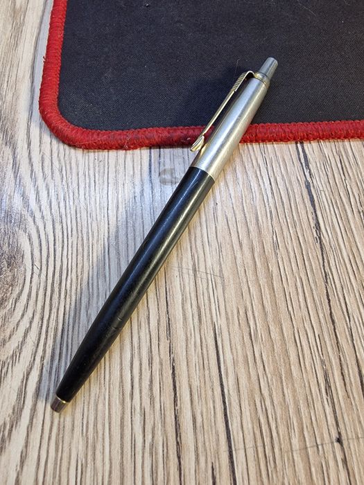 Шарікові ручки Parker