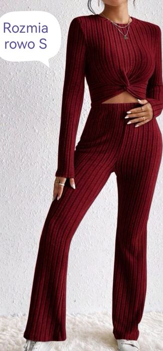 Damski komplet dresowy