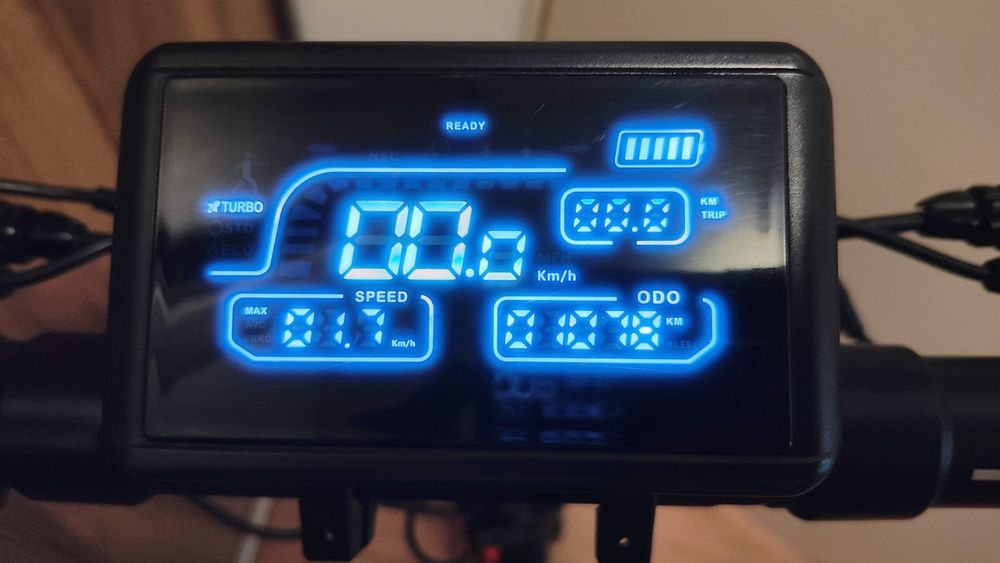 Hulajnoga elektryczna iscooter ix4