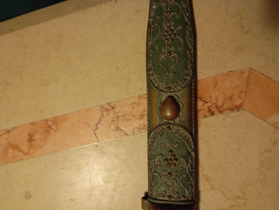 Adaga de coleção do caucasus