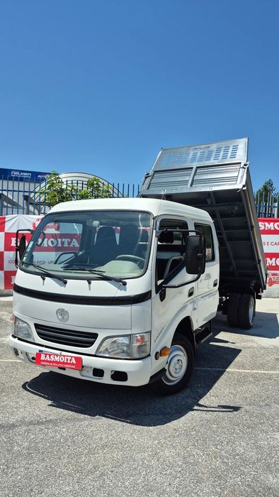 Toyota Dyna M