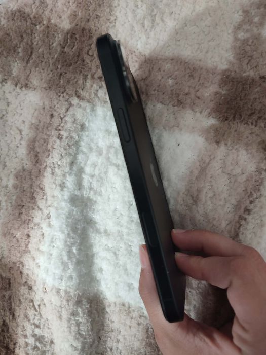 Sprzedam iPhone’a 16 plus 128gb