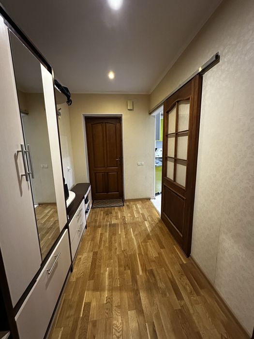 2 кімнатна квартира Польова Продаж