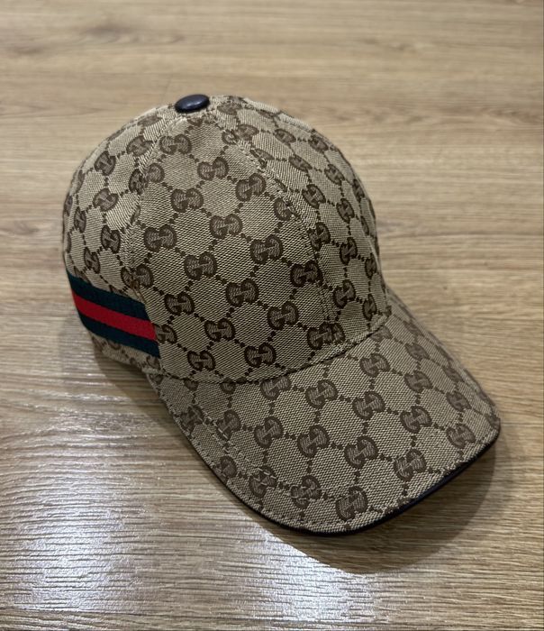 Кепка разпродаж gucci