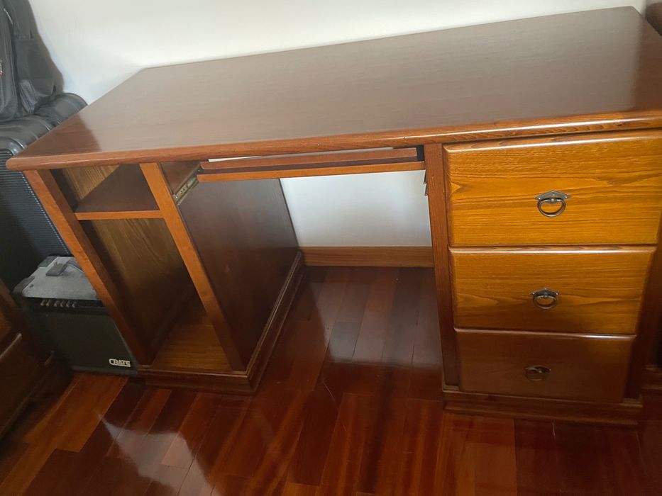 Secretaria completa com suporte teclado computador