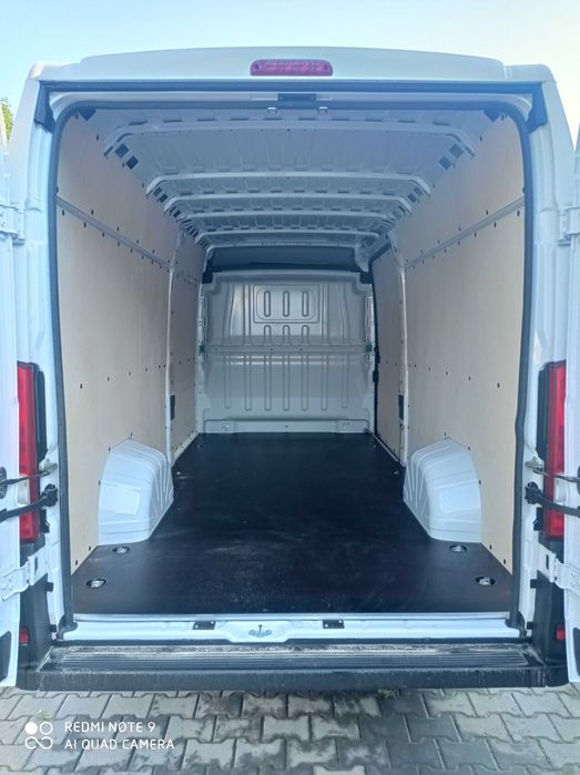 Bus VAN dostawczy L4H2 wynajem- dostawcze, osobowe wynajmijauto.com.pl