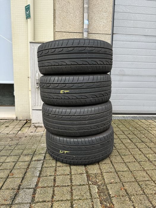 Pneus Dunlop 215/45 R16