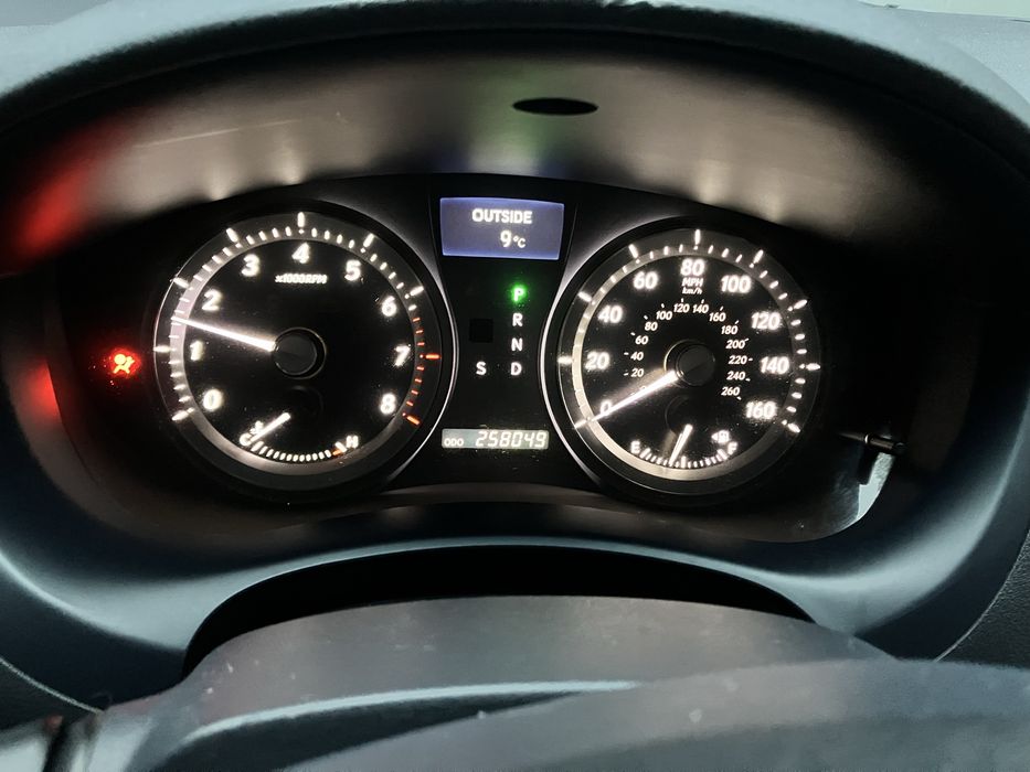 Lexus ES 350 газ-бензин