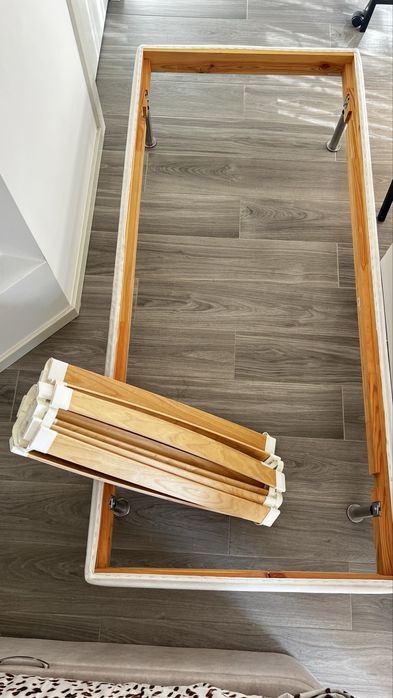 Estrutura cama de solteiro com estrado ripas