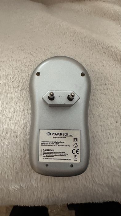 Carregador de pilhas