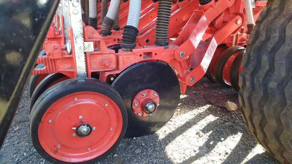 Сівалка зернова Kuhn SDM 2227/29 – 4,93м - КУН