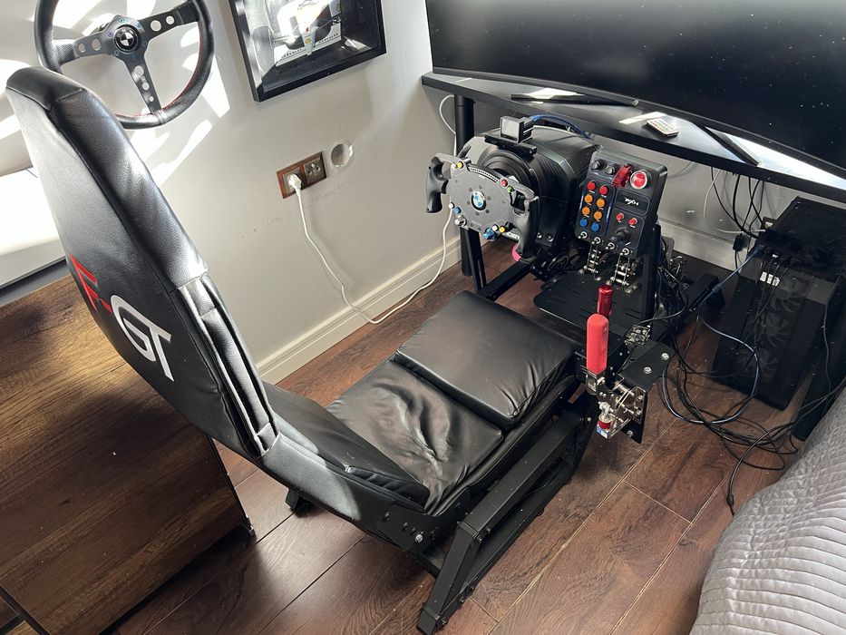 Thrustmaster TS-PC + Next Level Racing F-GT SimRacing