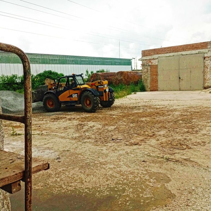 Оренда,послуги будівельної техніки; аренда,услуги строительной техники