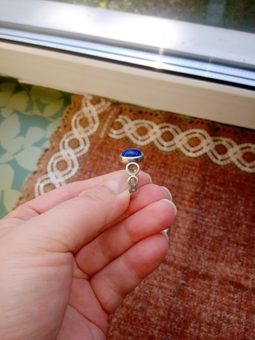 Продам серебряное кольцо