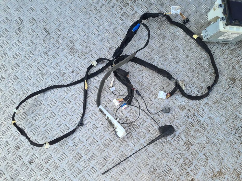 Renault Master III 2.3 radio nawigacja instalacja antena ramka radia