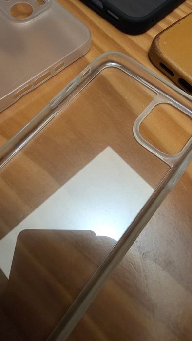 Conjunto 4 capas iPhone 13