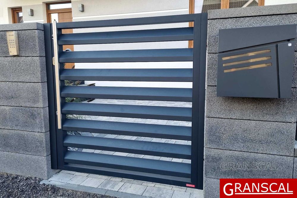 Ogrodzenie aluminiowe nowoczesne brama przesuwna furtka płot Poznań