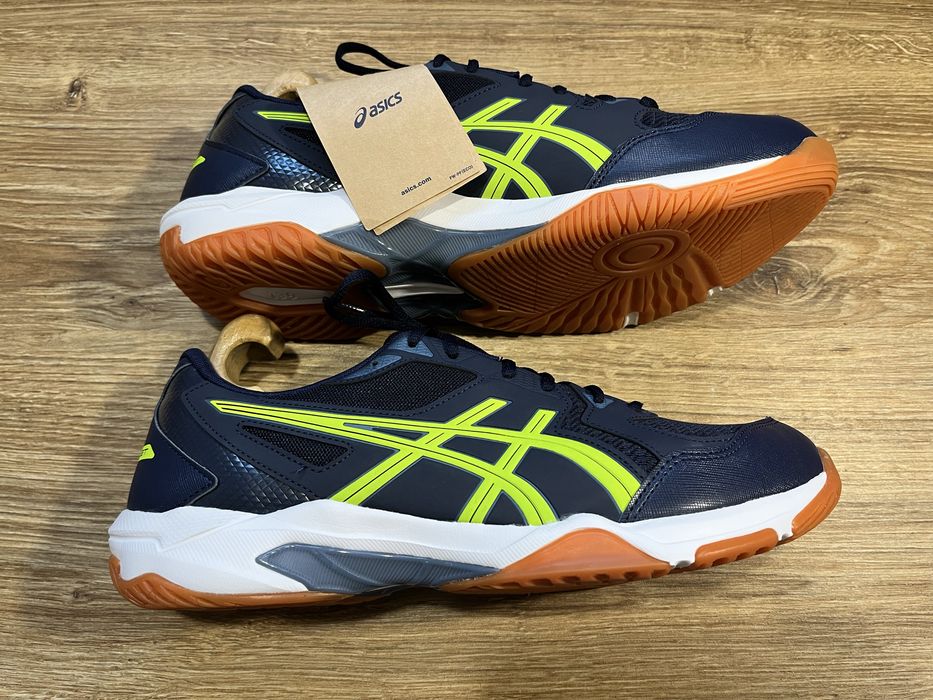 КРОСІВКИ ASICS Men's Gel-Rocket 10 Нові. Розмір 46(29 см.)