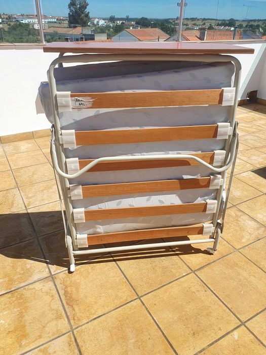 Cama de Solteiro