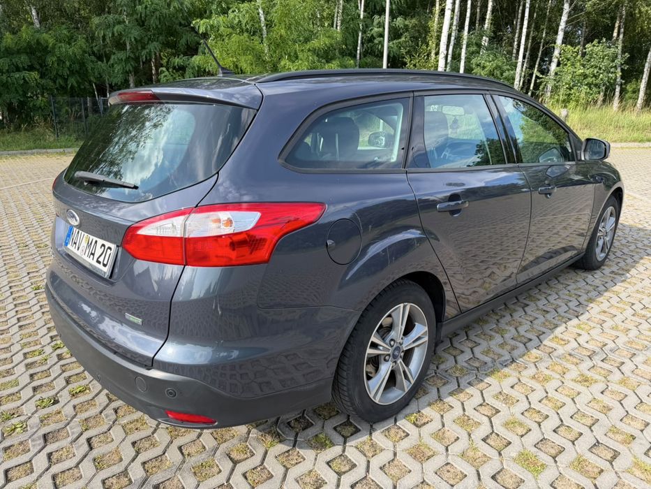 Ford Focus 2014• 141 000 km • Kombi • świeżo sprowadzony