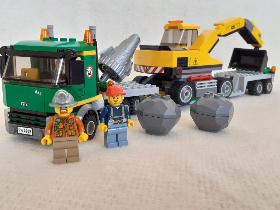 Lego City 4203 - Koparka z transporterem