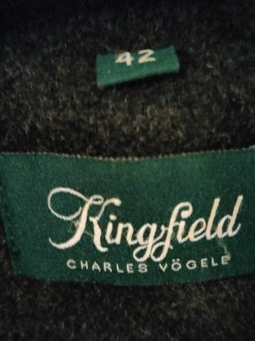 Wełniany plaszczyk damski