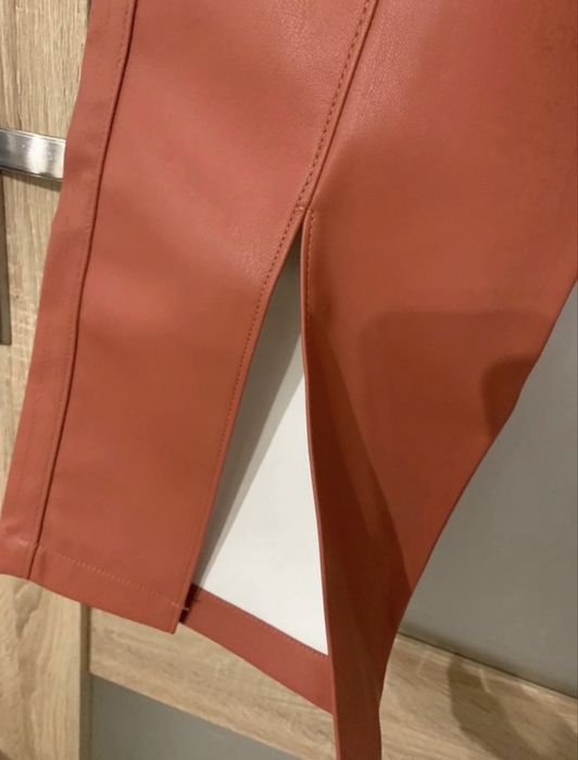 Spodnie adidas nowe z metka