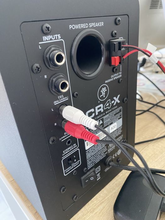 Mackie cr-4x студийные колонки