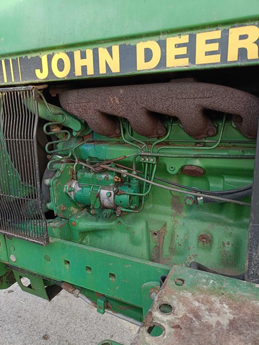 John Deere 2250A