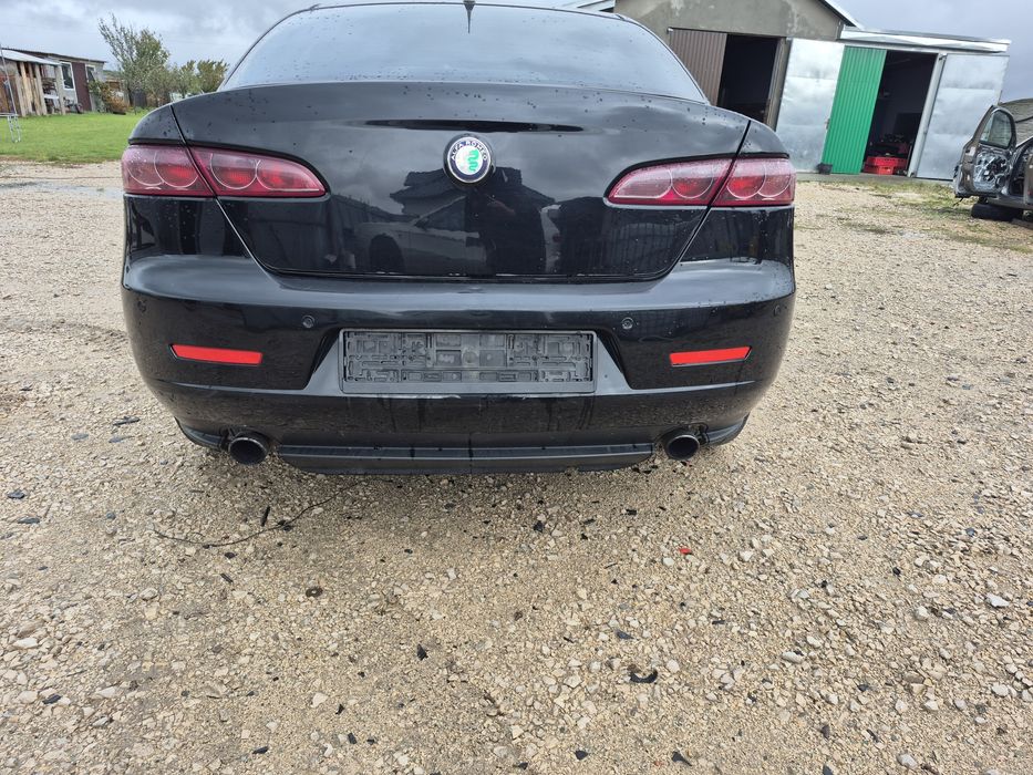 Błotnik prawy,lewy Alfa Romeo 159,Brera  802/b