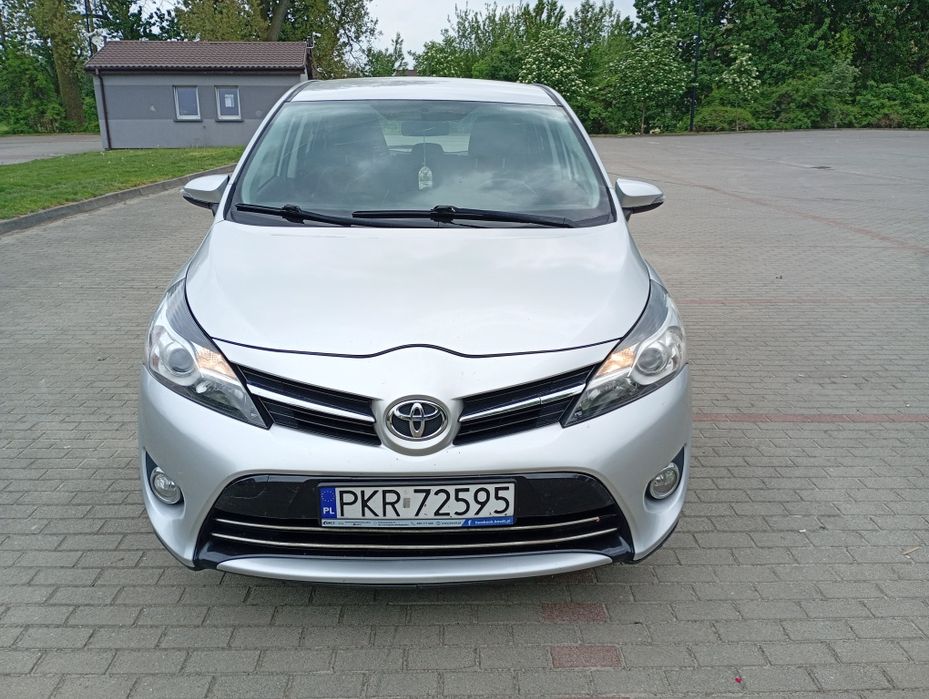 Toyota verso 2.0 d d4d