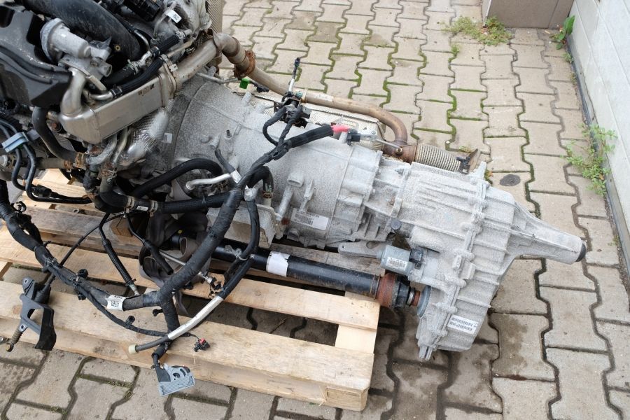 JEEP GLADIATOR 3.0 SKRZYNIA BIEGÓW REDUKTOR USA