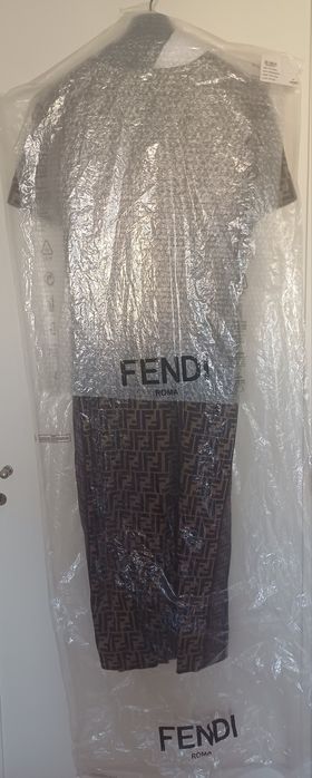 Vestido FENDI novo