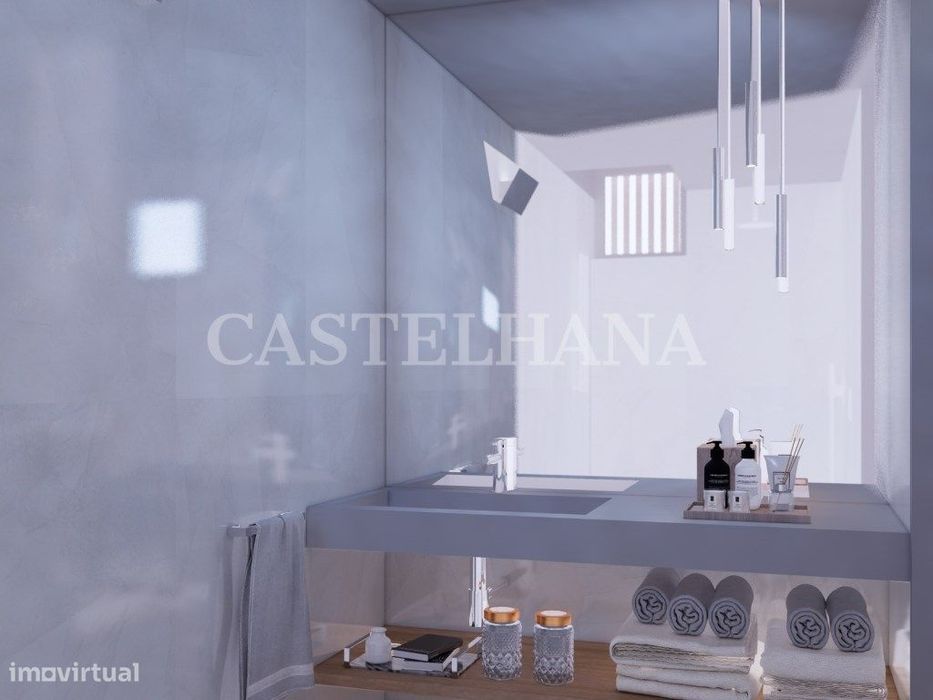 Apartamento T0 com varanda, no Porto