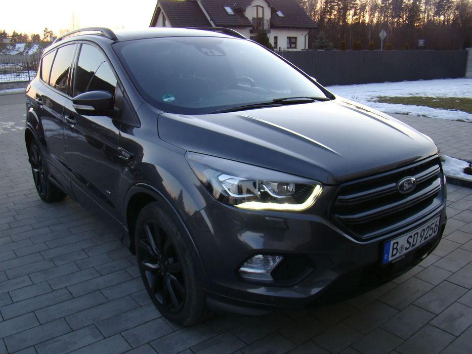 Ford Kuga Serwisowany ASO Nowy Rozrząd Radio Sony Kamera Cofania Webasto