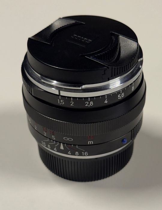 Carl zeiss c sonnar t* 50MM F/1.5 zm leica preta