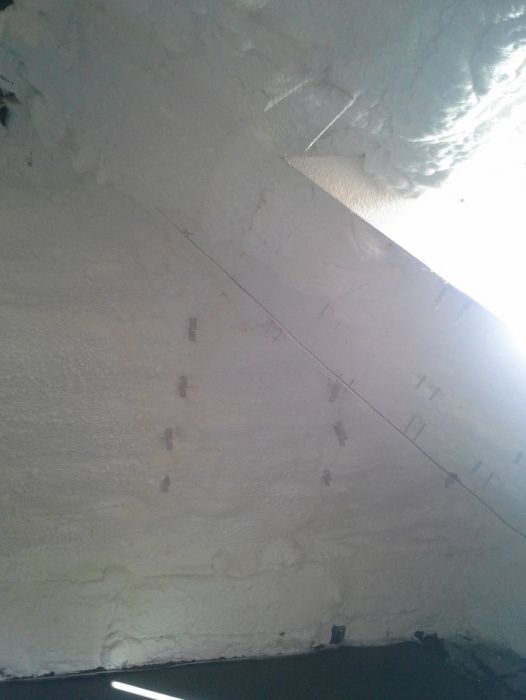 Ocieplenie poddasza Pianą/ wdmuchiwanie celulozy