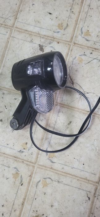 Lampa AXA Blueline 30