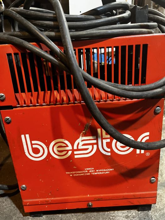 Spawarka transformatorowa Besterka 2100