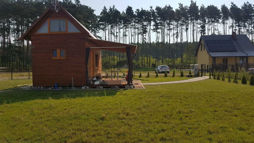 Domek letniskowy nad jeziorem Kuźnickim w Borui