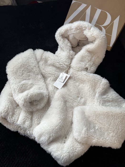 Kurtka / baranek z ociepleniem termicznym ze sztucznego futra ZARA
