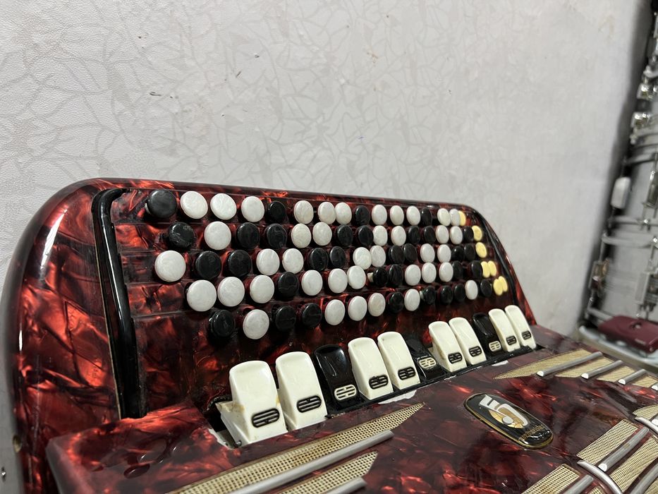 Німецький 5-ти рядний баян Weltmeister. Налаштований Майстром