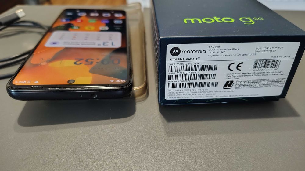 Мобільний телефон Motorola Moto G60 6/128GB Moonless Black (PANB0027PL)