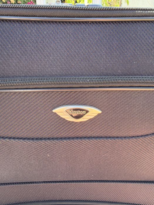Pack de duas malas de viagem em bom estado