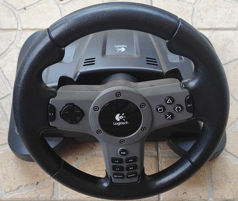 Volante Logitech Driving Force Wireless PS3 / PC (Modelo E-X5D12)