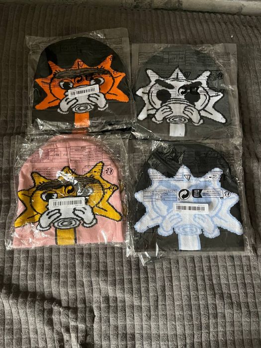 Продам шапки гарної якості glo gang